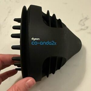 Dyson Wave+Curl diffuser 2x